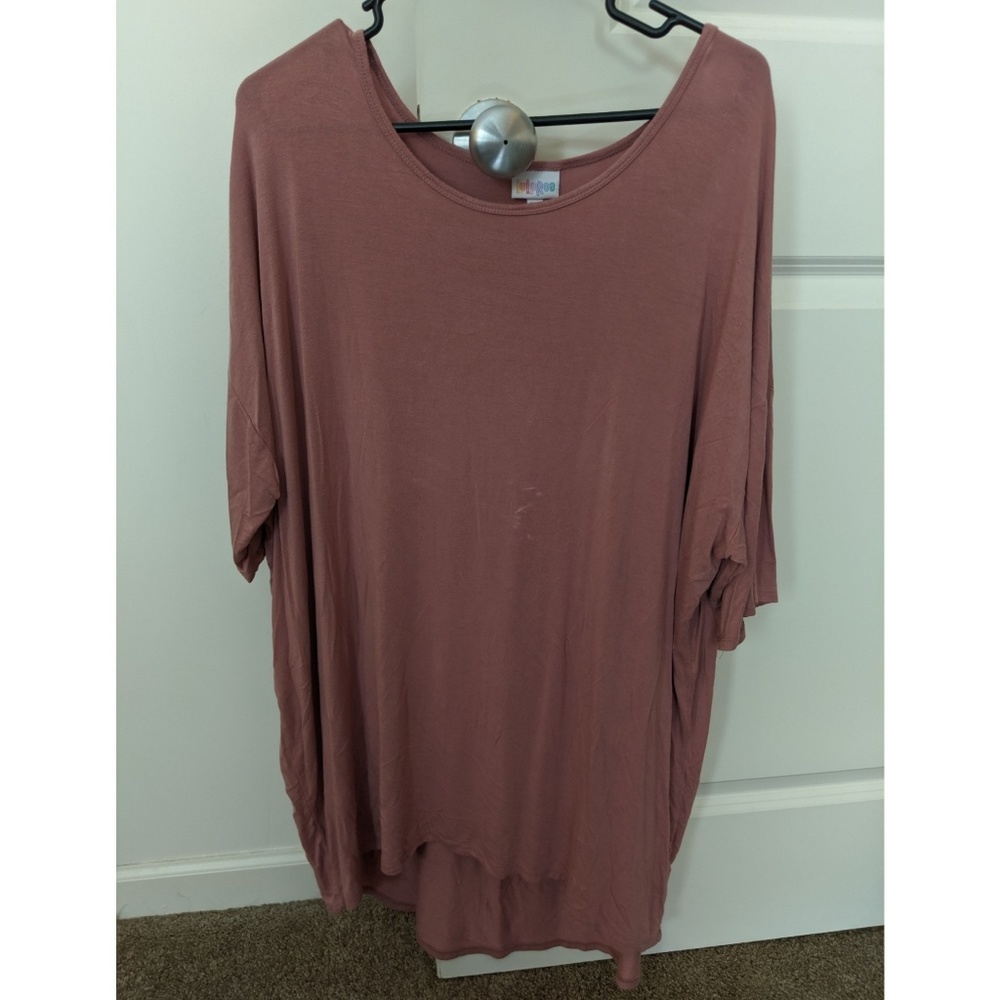LuLaRoe "Irma" tunic